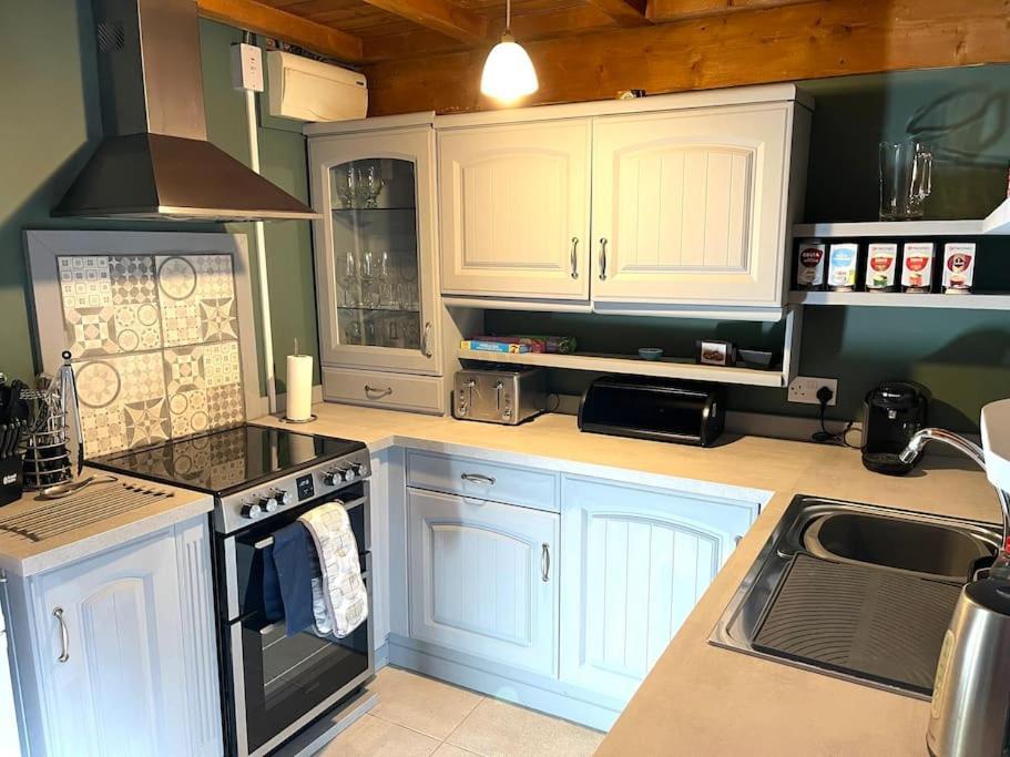The Barn At Whitehouse Farm 18th Century 3 Bed Barn- Beautifully Converted